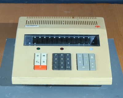 Olympia ICR-412 Calculator