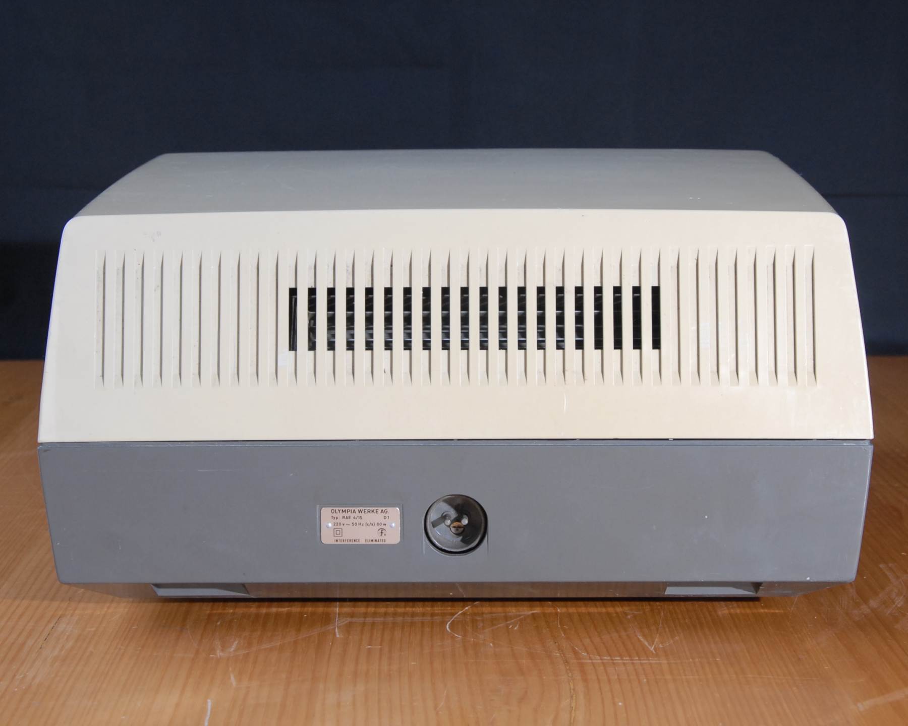 Olympia RAE 4/15 Calculator