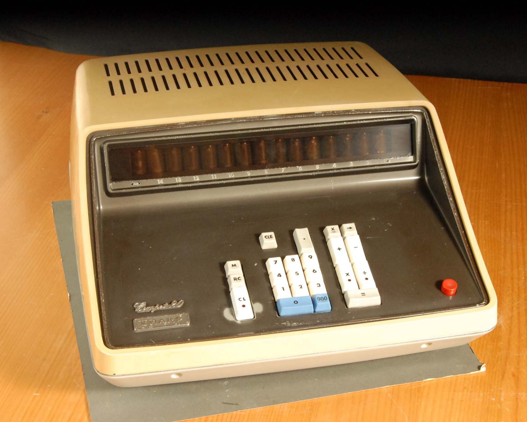 Sharp CS-20A Calculator Construction