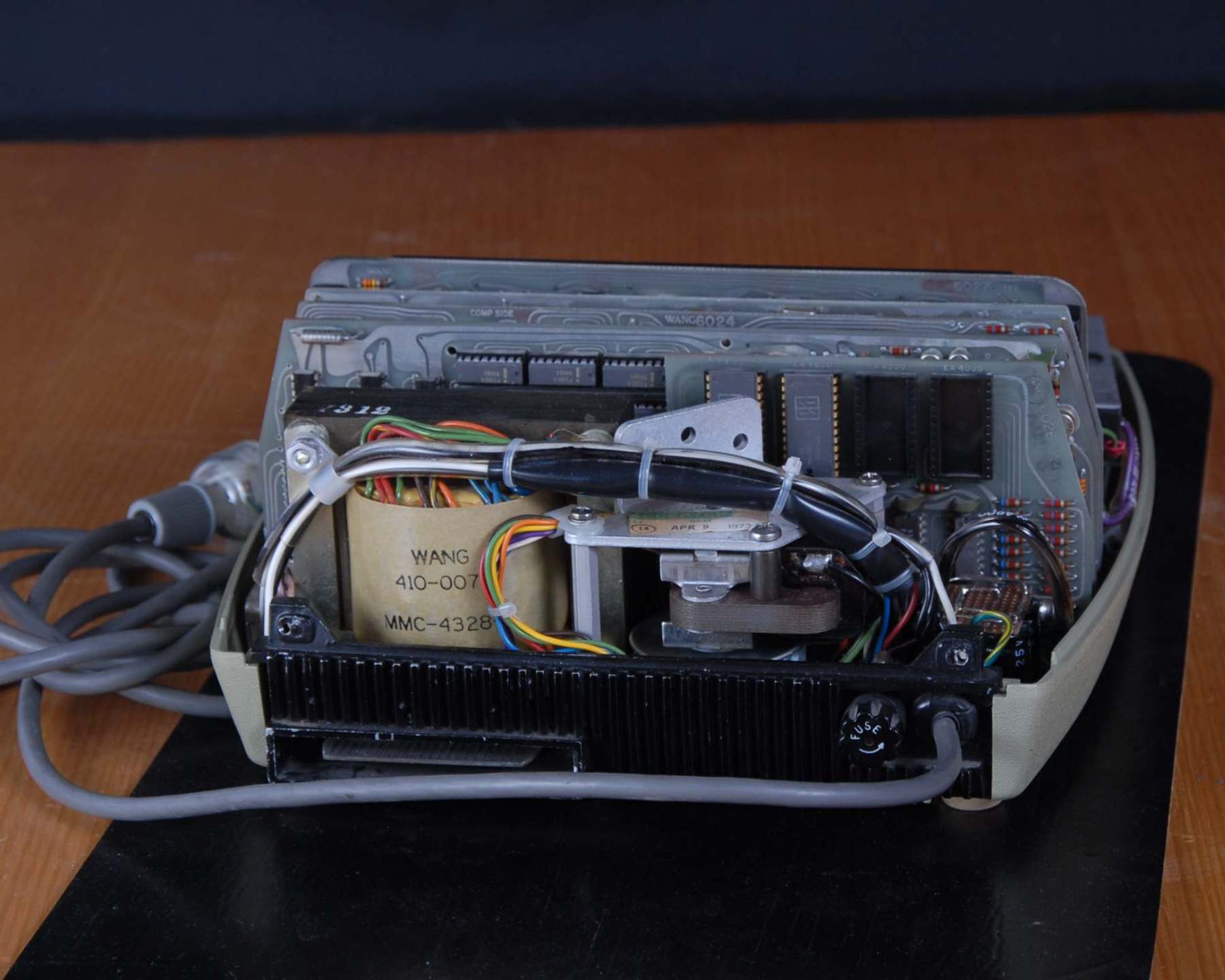 Wang 452 Calculator Construction