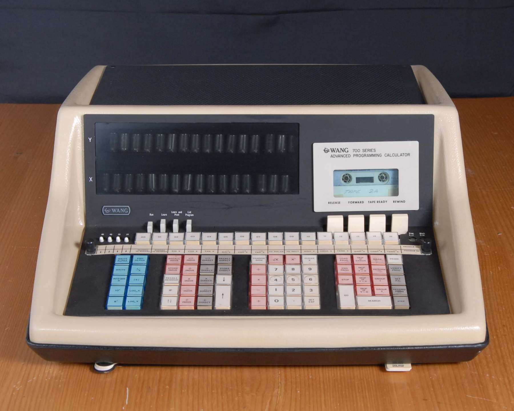 Wang 700A Calculator