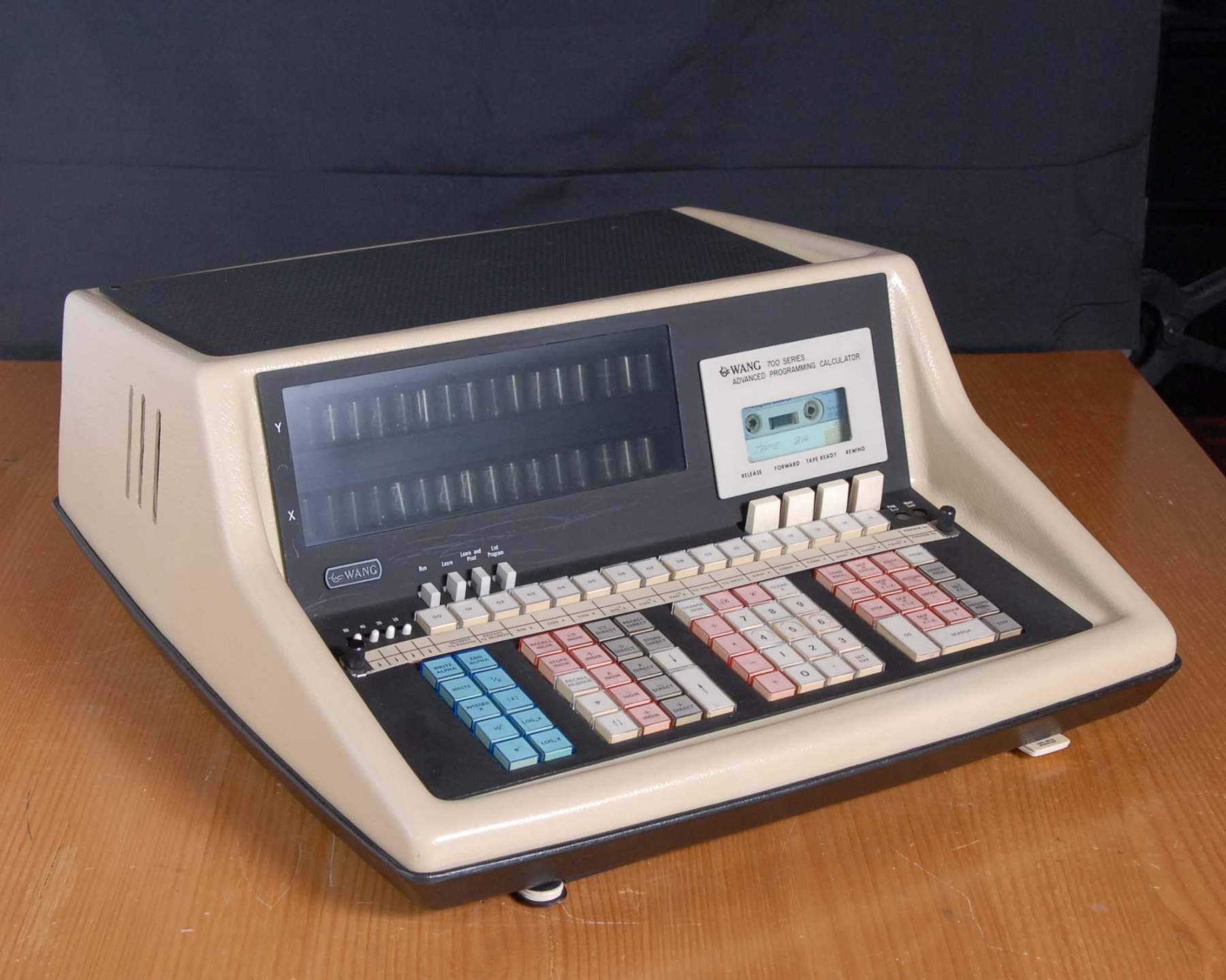 Wang 700A Calculator