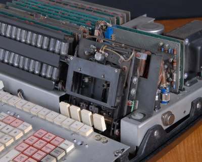 Wang 700A Construction