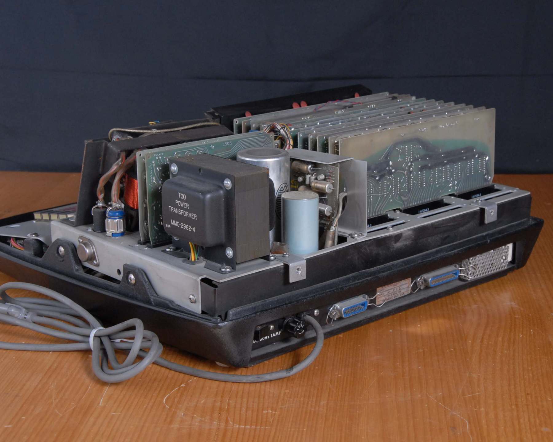 Wang 700A Construction