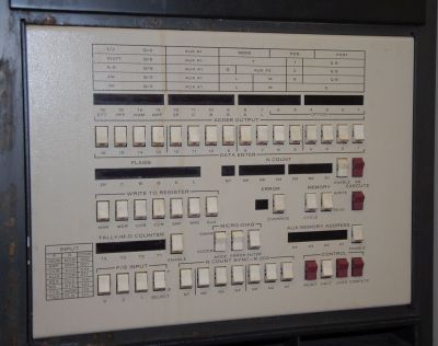 NCR 725 Computer