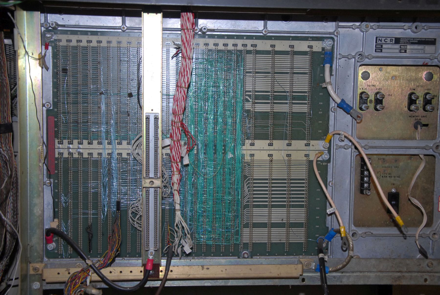 NCR725 Wire Rack Backplane